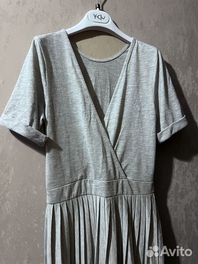 Продам платье фирмы ASOS лето 42 размер