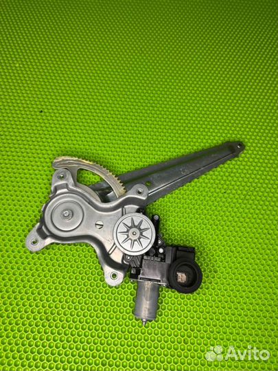 Стеклоподъемный механизм задний левый Toyota Land