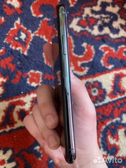 Телефон iPhone 11 pro 512gb