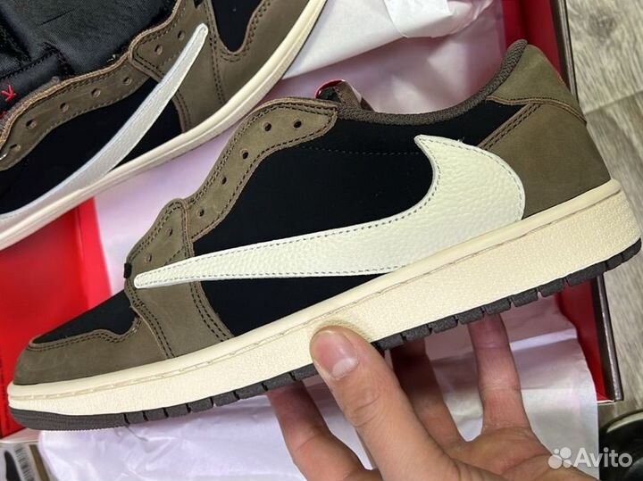 Кроссовки Nike Air Jordan 1 Low x Travis Scott