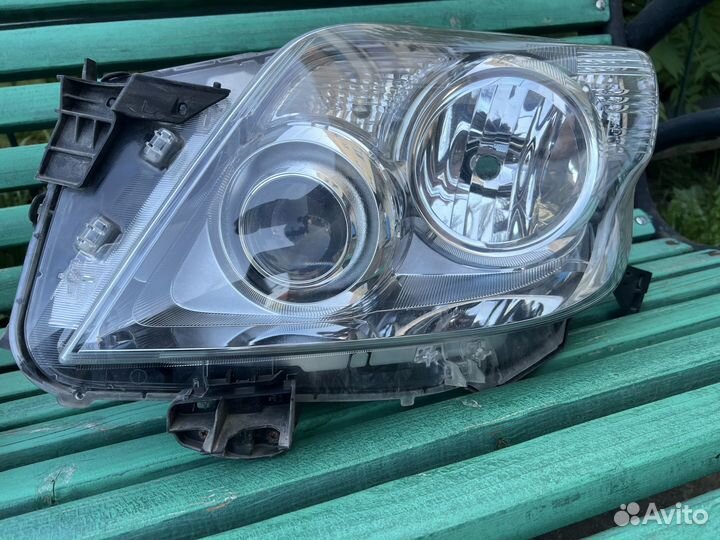 Фары передние Тойота Прадо 150 AFS