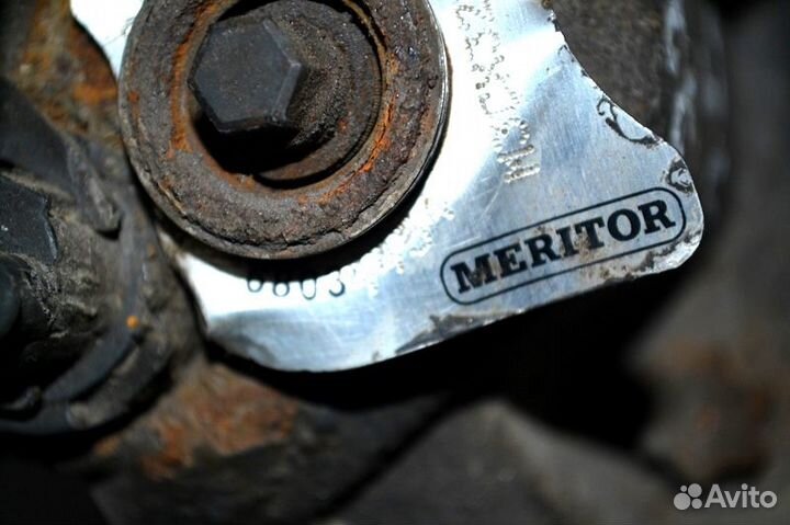 Суппорт переднего моста, левый volvo FH (01.12)