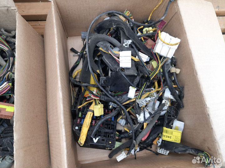 Ssang Yong Actyon new - разъемы (разные)