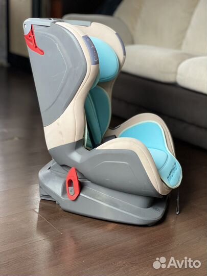 Автомобильное детское кресло 9-25 кг