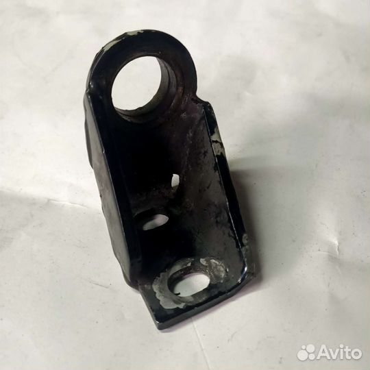 Крепление переднее резонатора BRP с 1998-2006