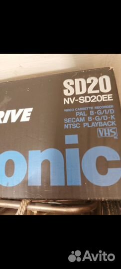 Видеомагнитофон panasonic новый