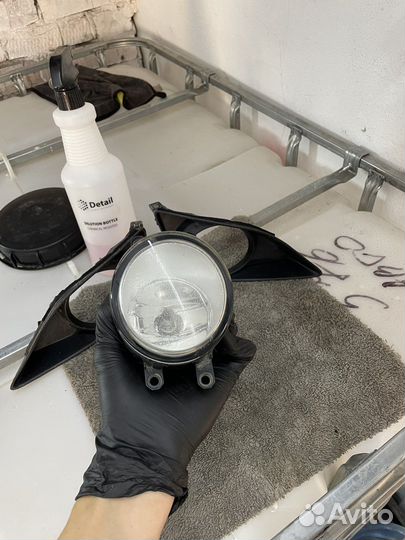 Левая противотуманная фара toyota corolla 150