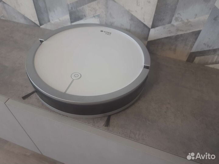 Робот-пылесос Vitek PRO vt-1804