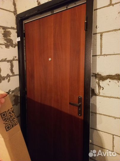 Дверь входная железная бу