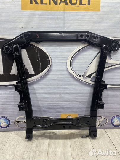 Подрамник Балка подмоторная Renault sandero stepwa