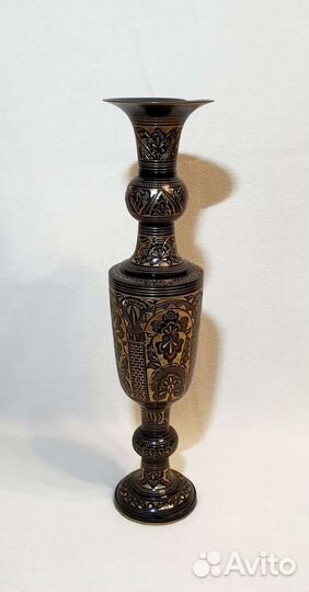 Напольная ваза. Индия