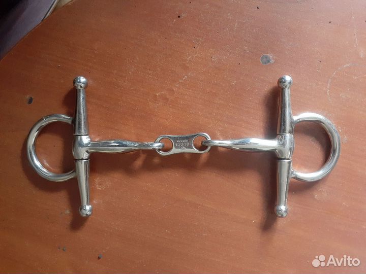 Аксессуар Gucci для пояса