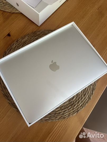 Macbook air 2020