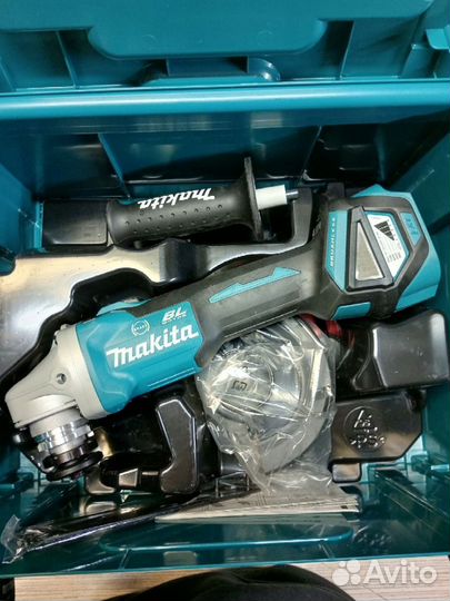 Шлифовальная машина Makita bldc 18V DGA513ZJ