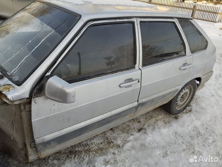 ВАЗ 2114 Samara 1.5 МТ, 2006, битый, 185 214 км