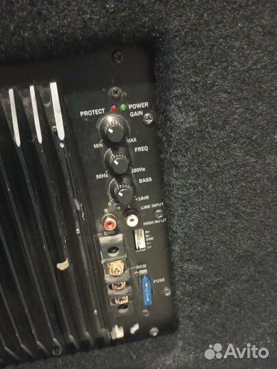 Активный сабвуфер