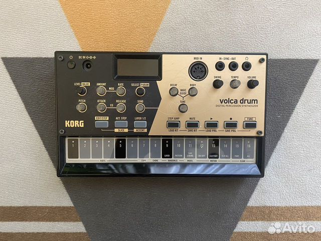 Драм машина korg