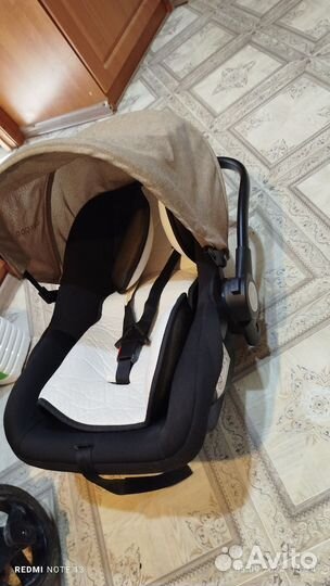 Прогулочная коляска зимняя