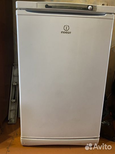 Морозильная камера indesit
