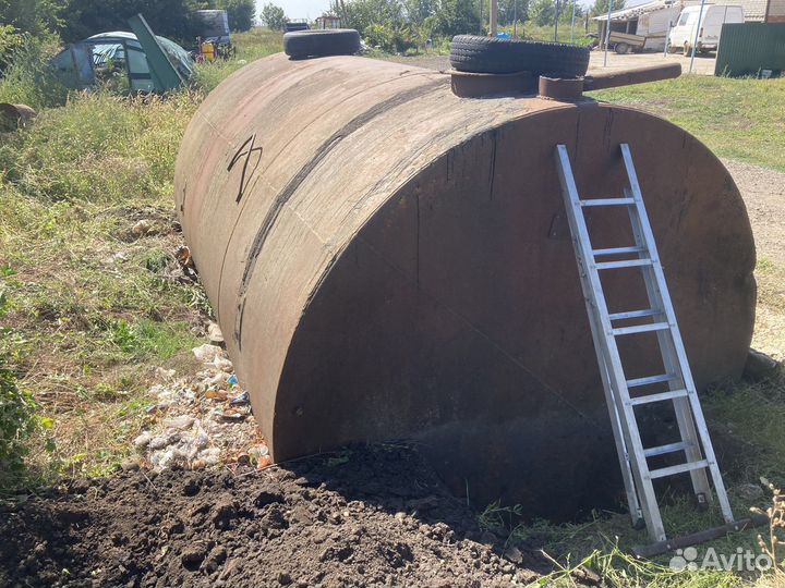 Емкость металлическая 25 кубов с битумом