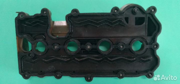 Клапанная крышка б/у Audi A6 4.2 2004-2011