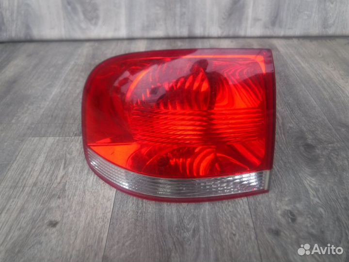 Фонарь левый №34 Volkswagen Touareg 2005