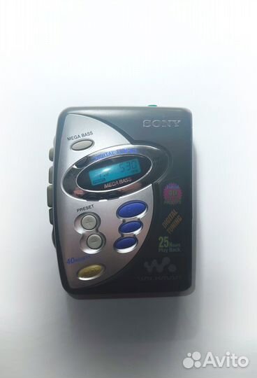 Портативный кассетный плеер Sony Walkman WM-FX481