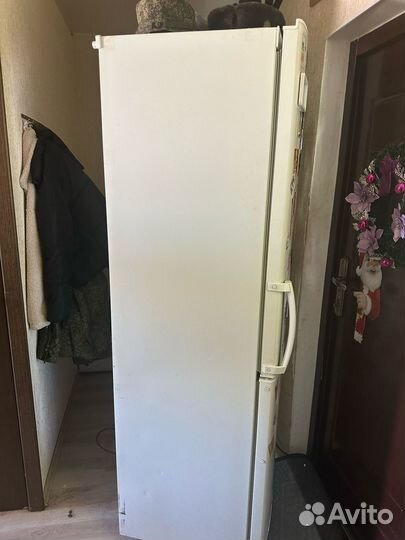 Холодильник бу LG