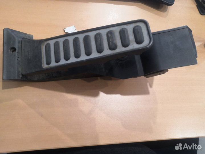 Педаль газа Land Rover Range Rover L322 5.0