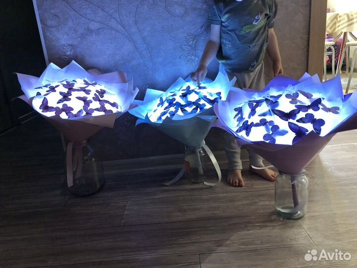 Букеты из бабочек 25 шт