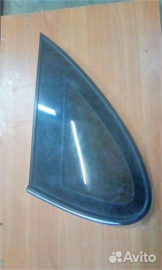 Стекло правое левое глухое Opel Vectra B