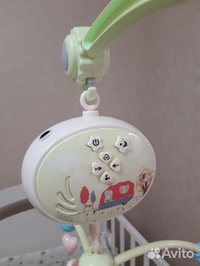 Детский мобиль в кроватку, музыкальный