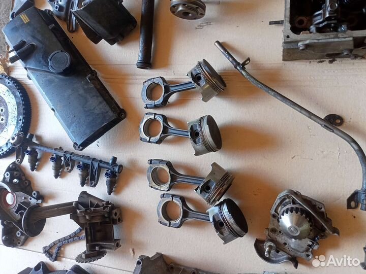 Двигатель по частям K7M Renault Scenic 1, Megane