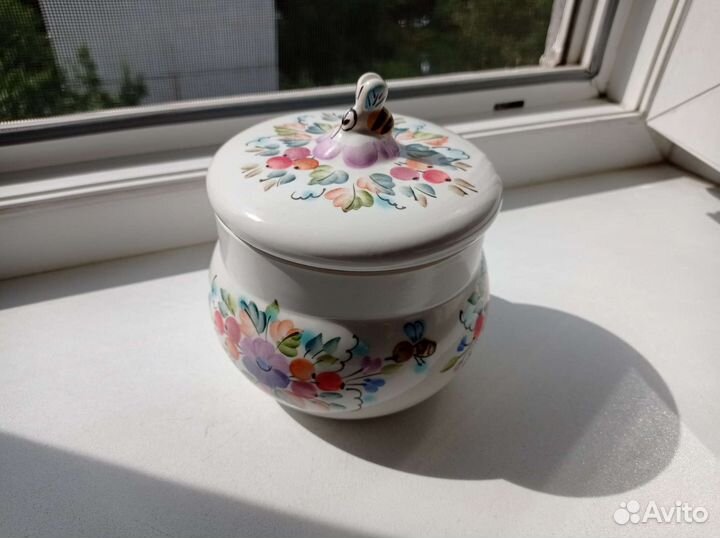 Медовница (баночка для мёда)