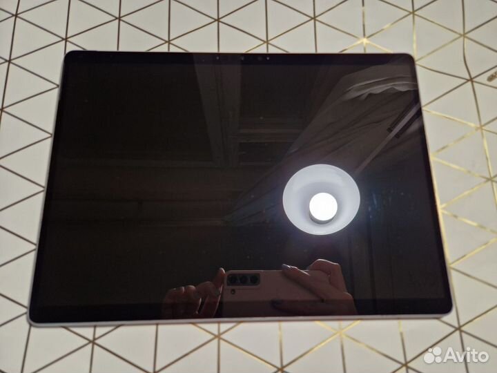 Microsoft surface pro 8