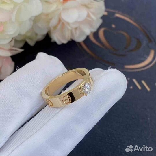 Cartier Love Solitaire Желтое золото, бриллиант 0,27ct