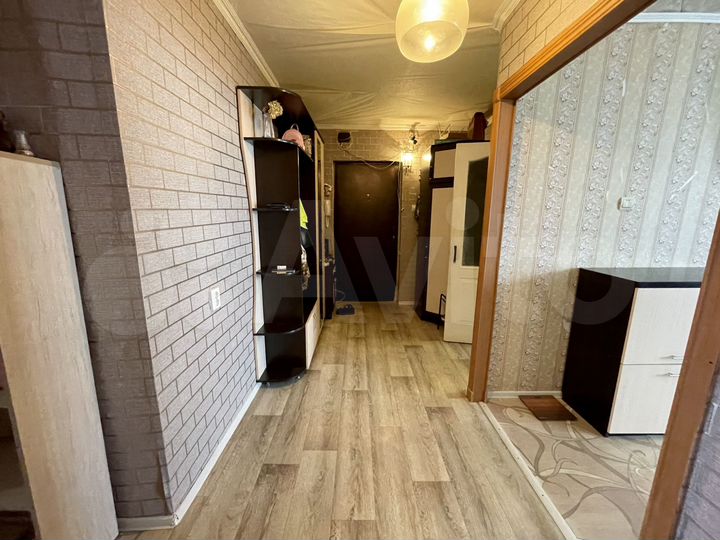 2-к. квартира, 53,1 м², 1/2 эт.