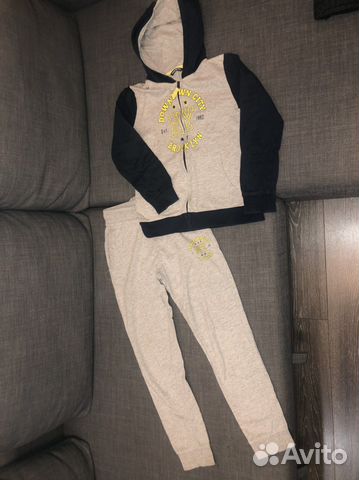 Спортивный костюм для мальчика 140см