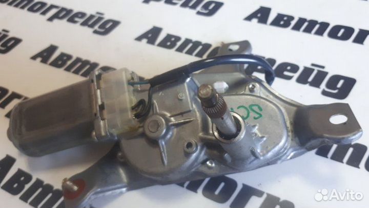 Моторчик заднего дворника Toyota Vitz SCP90 2SZ