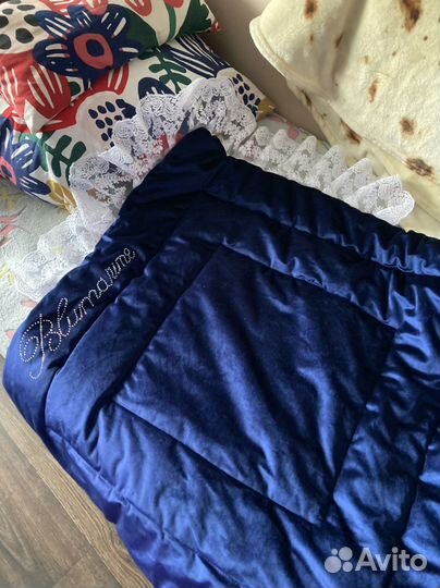 Уголок на выписку из роддома