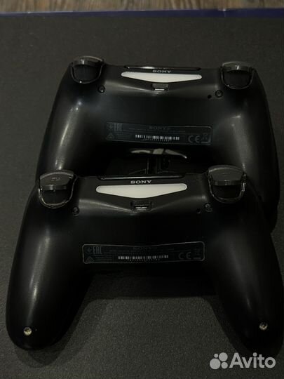 Sony playstation 4 PS4 pro 1tb