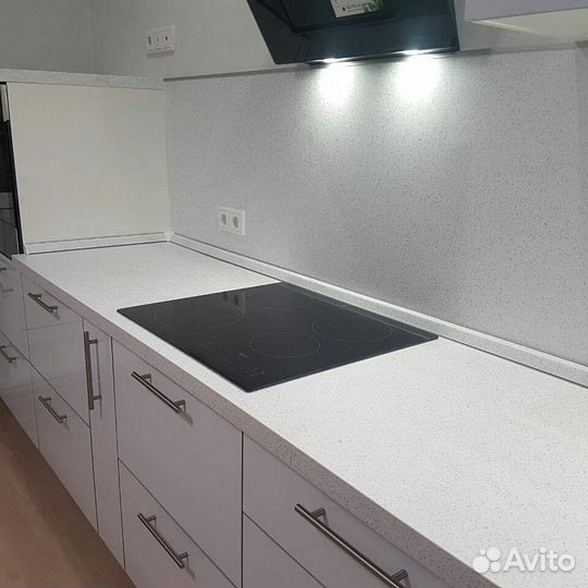 Кухонный гарнитур на заказ. Долговечные материалы