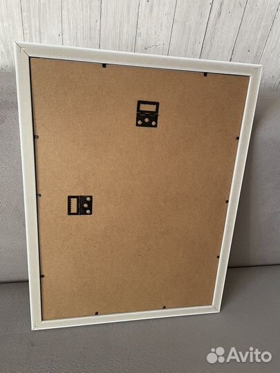 Картина-вышивка с оленем