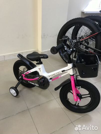 Велосипед детский 4колесный