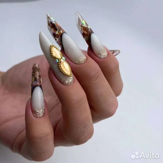 Маникюр с покрытием гель-лаком