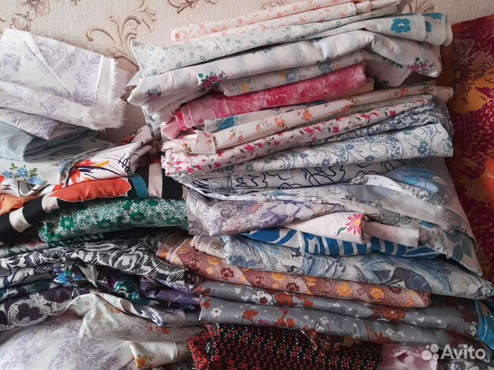 На подарки простыни. Комплекты ткани СССР