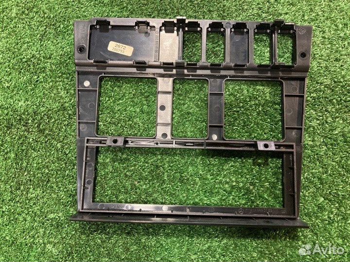 Вставка декор под климат Mercedes-Benz C-Class