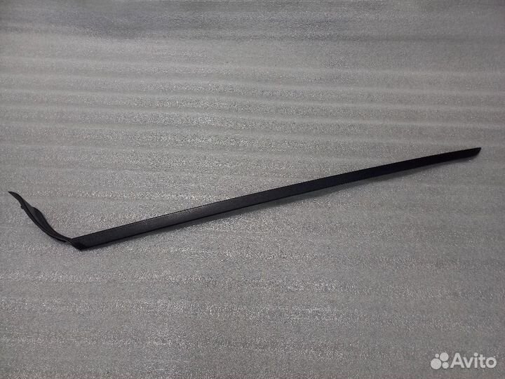 Молдинги лобового стекла к-кт Tucson NX (2020 - нв