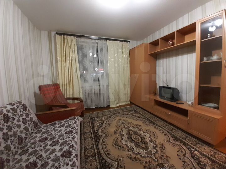 Комната 14 м² в 4-к., 1/5 эт.
