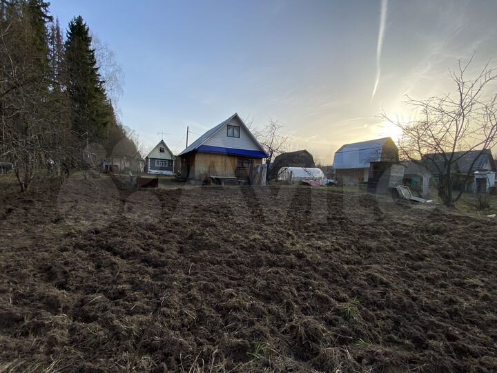 Дача 42 м² на участке 8 сот.